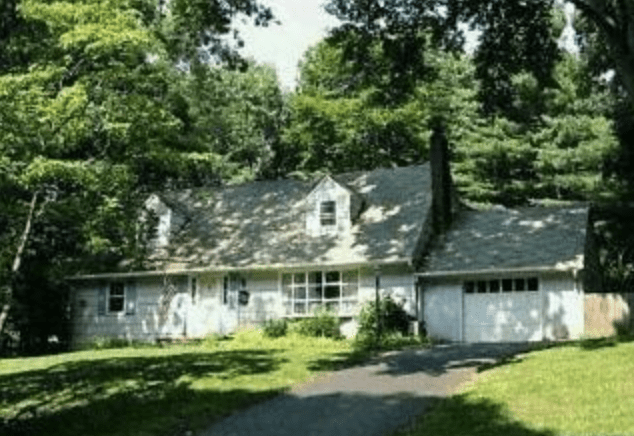 17 OLD FARM Road, Old Tappan